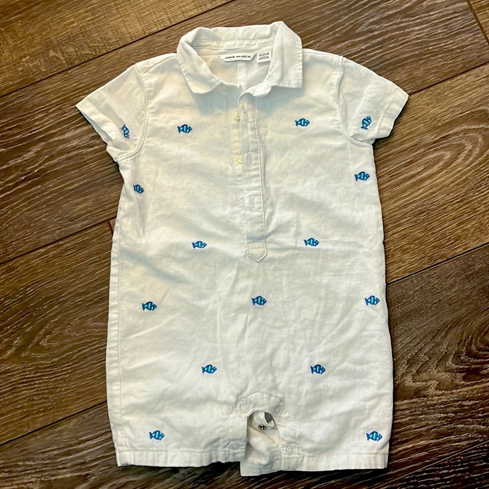 JANIE AND JACK onesie